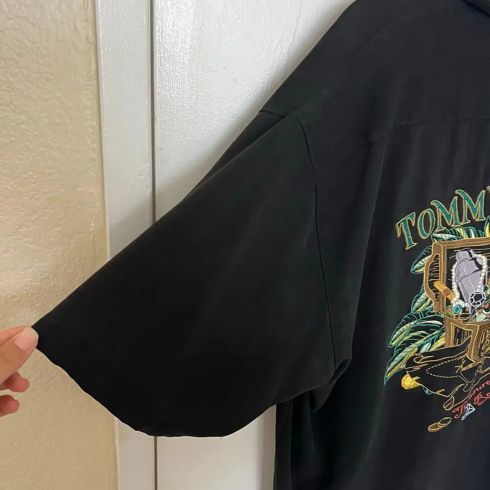 Tommy Bahama Silk Paradise Plunder Black Camp Shirt Pirate Embroidered Coastal